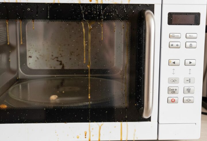 黄ばみやよごれが目立つ？デメリット